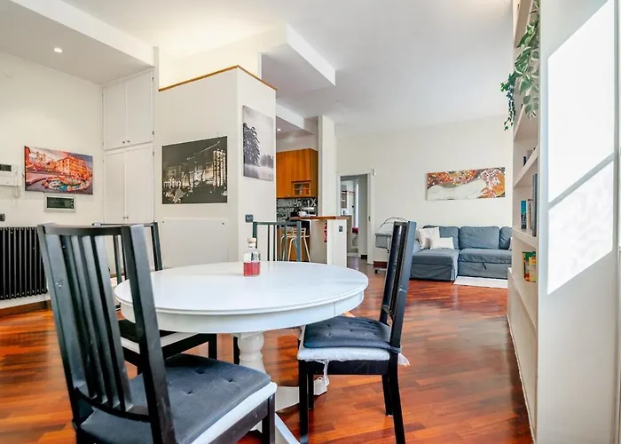 Hot Tub - Private Parking - Park Apartment